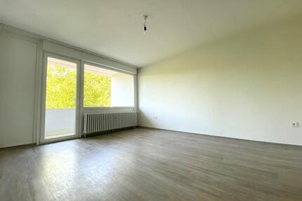 Bezugsfertige 3-Zimmer Wohnung in demnächst frisch modernisiertem Gebäude! - Dortmund Huckarde