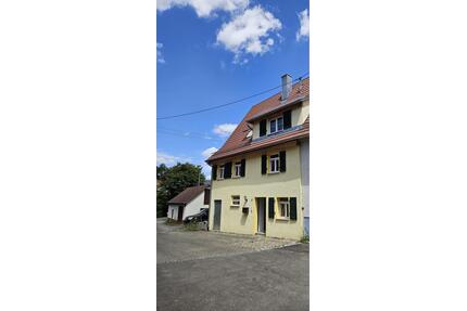 Fachwerkhaus mit Geschichte – saniertes ehemaliges Bauernhaus - Neustetten