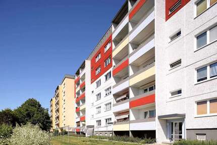 Wohnung zum Mieten in Neubrandenburg 330,00 € 76.11 m²