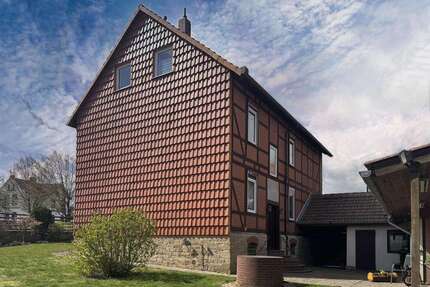 Haus zum Kaufen in Jerxheim 194.000,00 € 179.37 m²