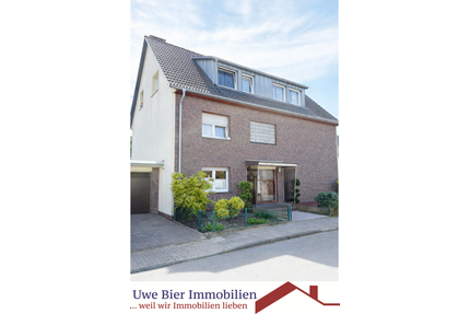 Haus zum Kaufen in Monheim 770.000,00 € 233 m²