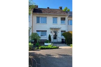 Reihenmittelhaus mit Wellnessbereich, Garage in ruhiger Toplage - Unna