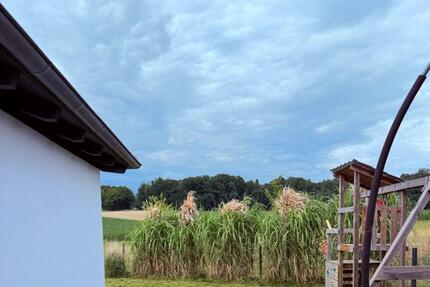 Schöne DHH zu vermieten - 1.490,00&nbsp;EUR Kaltmiete, ca.&nbsp; 144,00&nbsp;m&sup2; in Hengersberg (PLZ: 94491)