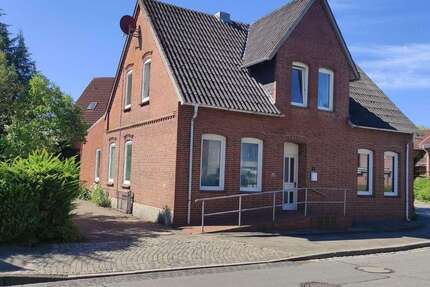 Haus zum Kaufen in Niebüll 295.000,00 € 158 m²