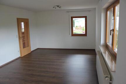 Wohnung mit Aussicht - 470,00&nbsp;EUR Kaltmiete, ca.&nbsp; 52,00&nbsp;m&sup2; in Ebhausen (PLZ: 72224)