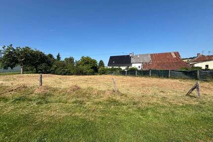 Grundstück zu verkaufen in Wawern 22.000,00 € 621 m²