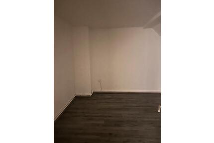 Wohnung zu vermieten - 850,00&nbsp;EUR Kaltmiete, ca.&nbsp; 130,00&nbsp;m&sup2; in Recklinghausen (PLZ: 45661) Grullbad