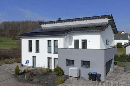 Haus zum Kaufen in Waldmohr 975.000,00 € 336 m²