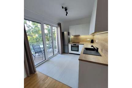 Wohnung zum Mieten in Magdeburg 985,00 € 74 m²