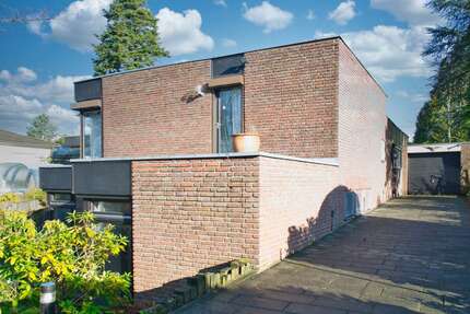 Haus zum Kaufen in Mönchengladbach 848.000,00 € 192.82 m²