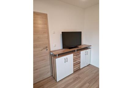 Einliegerwohnung Zimmer für Studenten oder Monteure - Niederaichbach