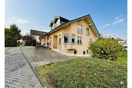 KOMFORTABLES WOHNEN MIT TERRASSE UND GARAGE - Bitburg