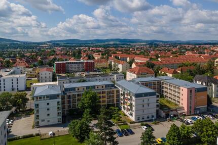 Bezugsfertige 2-Raumwohnung mit Südbalkon und Aufzug! - Bautzen