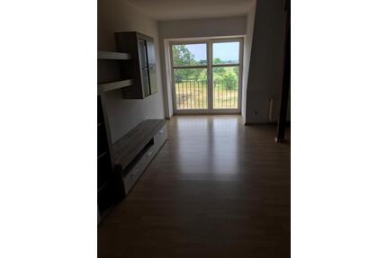 2 Zimmer Wohnung - 550,00&nbsp;EUR Kaltmiete, ca.&nbsp; 73,00&nbsp;m&sup2; in Zarrentin am Schaalsee (PLZ: 19246)