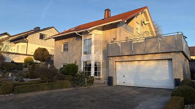 FAMILIENFREUNDLICH - RUHIG GELEGEN - MIT GARTEN - Bad Emstal