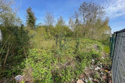 Baugrundstück mit Baugenehmigung für ein MFH mit 5 Wohneinheiten (328 m² WF), Keller, Gewerbeeinheit (202 m² NF) & Garage in MG-Rheydt - Mönchengladbach