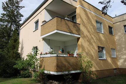 Wohnung mit Stellplatz in grüner, ruhiger Lage - Berlin Steglitz-Zehlendorf