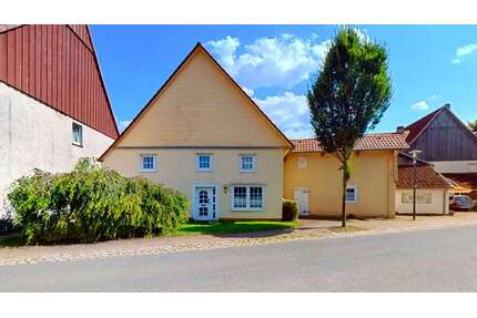 Haus zum Kaufen in Borgentreich 60.000,00 € 164 m²