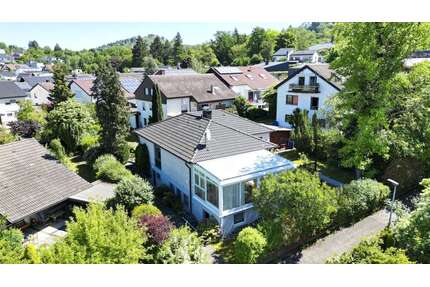 Haus zum Kaufen in Metzingen 644.000,00 € 177 m²