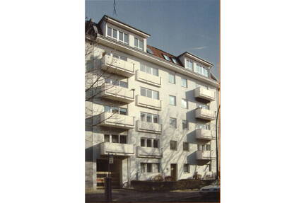 Unvermietete helle 2-Zimmer-Wohnung im 3. OG mit Balkon und PKW-Stellplatz in Steglitz zu verkaufen - Berlin Waidmannslust