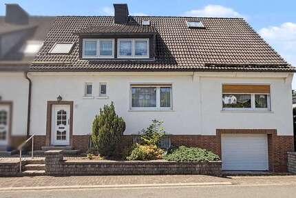 Haus zum Kaufen in Bad Berleburg 229.000,00 € 161.55 m²