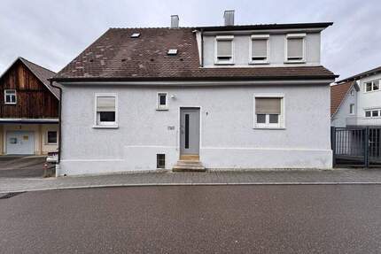 kleines Haus mit 2-Wohneinheiten im Stadtzentrum zu verkaufen - Crailsheim