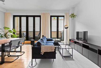 Modernisierter Altbau in Berlin Mitte ab 01.06.