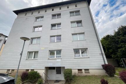 Frisch renovierte 2,5 Zimmer mit modernisiertem Duschbad und separatem WC - Lübeck Sankt Jürgen