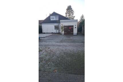 Freistehendes EFH mit Garten in Neumünster Gartenstadt