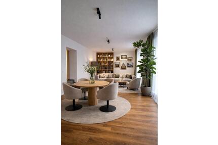 Renoviert! Wohnung mit Extraraum mitten in Schweinfurt