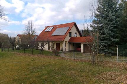 gepflegtes Einfamilienhaus, ruhige Lage, traumhafter Obstgarten - Doberschau-Gaußig