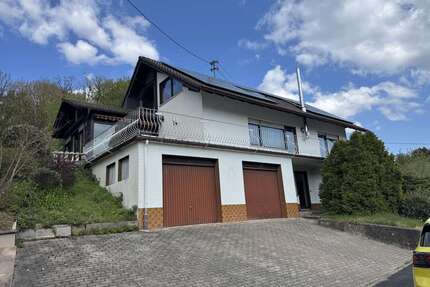Haus zum Kaufen in Flörsbachtal Lohrhaupten 298.000,00 € 213.87 m² - Flörsbachtal / Lohrhaupten