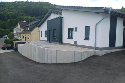 Modernes Einfamilienhaus in Idar-Oberstein, Hammerstein. BMG Fan!