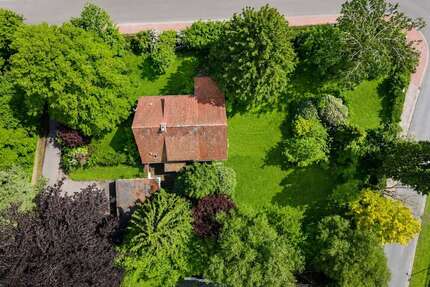 Haus zum Kaufen in Barnstorf 349.000,00 € 189.46 m²