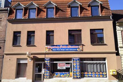 Wohn.- und Geschäftshaus - 150.000,00&nbsp;EUR Kaufpreis, ca.&nbsp; 240,00&nbsp;m&sup2; in Meyenburg (PLZ: 16945)