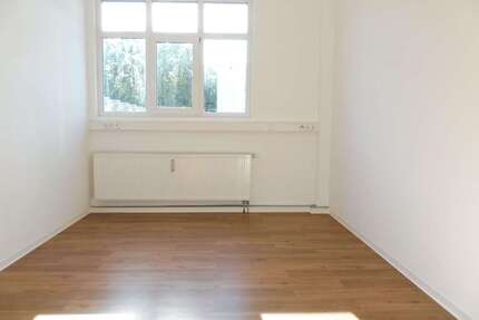Wohnung zum Mieten in Reutlingen 250,00 € 14 m²
