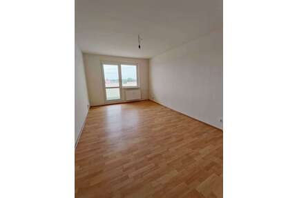 Wohnung zum Mieten in Rötha 365,00 € 55.5 m²