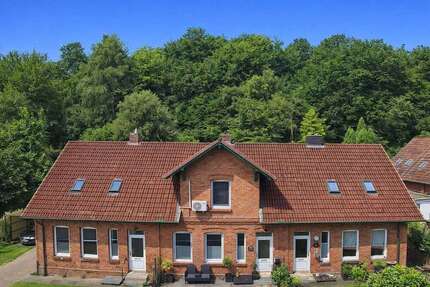 Haus zum Mieten in Geesthacht 1.200,00 € 90 m²