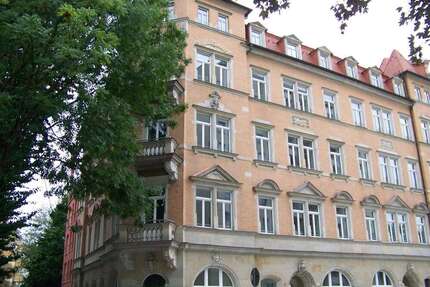 Wohnung zum Kaufen in Dresden 225.000,00 € 62.76 m²