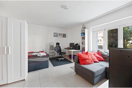 Frei werdendes WG-Zimmer in Stuttgart Ost - Nähe Ostendplatz