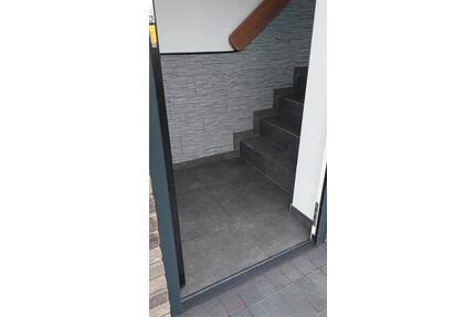 Maisonette Wohnung mit separatem Eingang & Parkplatz in Bielefeld