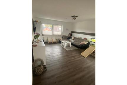 Geräumige Wohnung im ersten OG. mit Garten und mögl. Abstellfläche - Zülpich