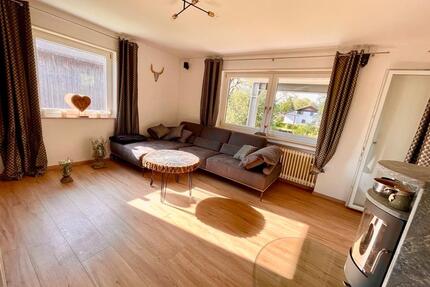Helle 3-Zimmer-Wohnung mit Balkon Einbauküche in 86920 Denklingen