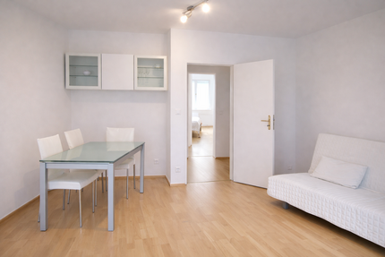 Wohnung zum Kaufen in Berlin 329.000,00 € 56 m²