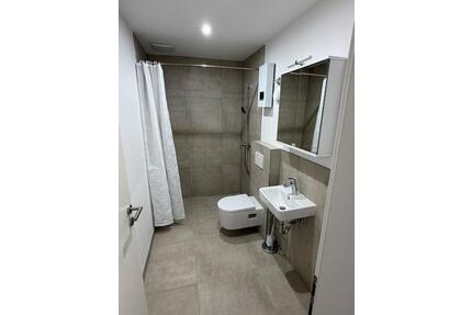Kernsanierte 2-Zimmer Wohnung - 900,00&nbsp;EUR Kaltmiete, ca.&nbsp; 52,00&nbsp;m&sup2; in Mönchengladbach (PLZ: 41236) Süd