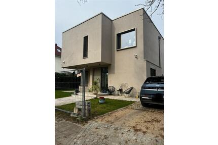 Einfamilienhaus in Berlin Alt- Hohenschönhausen - provisionsfrei