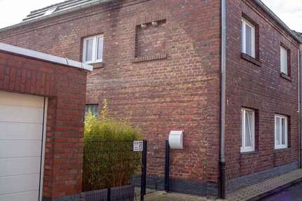 Haus zum Kaufen in Bedburg 299.000,00 € 132 m²