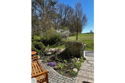 VON PRIVAT: Attraktives Reihenhaus in Waldrandlage mit Weitblick auf Felder und Wiesen - Nürnberg Herpersdorf