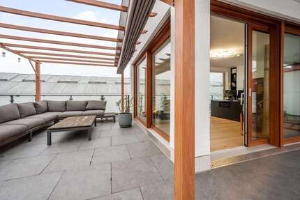 Wohnung zum Mieten in Frankfurt am Main 3.200,00 € 180 m²