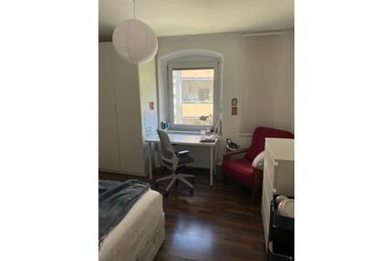 WG Zimmer in schöner Lage; Ulmer Oststadt - Karlsruhe Wettersbach